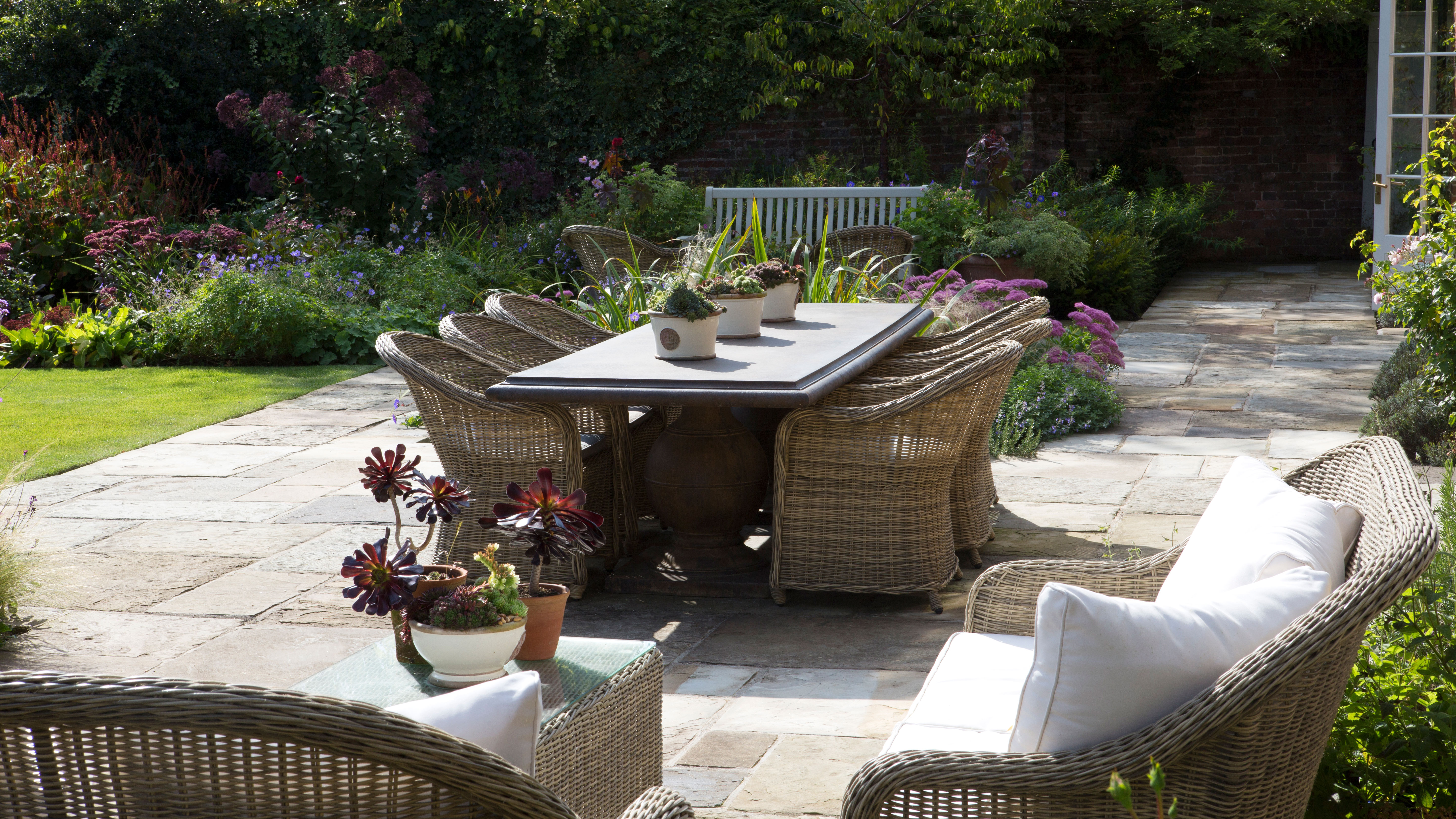 Patios thumbnail 4